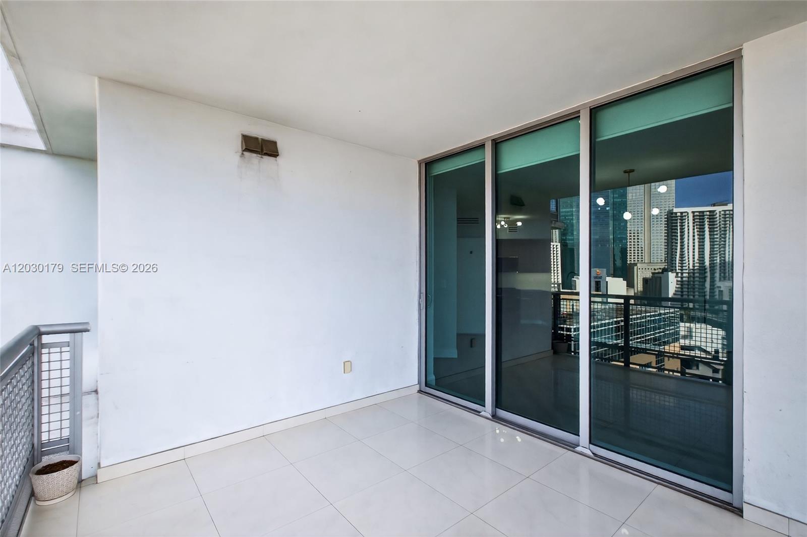 WIND CONDO UNIT 1705 - Residential