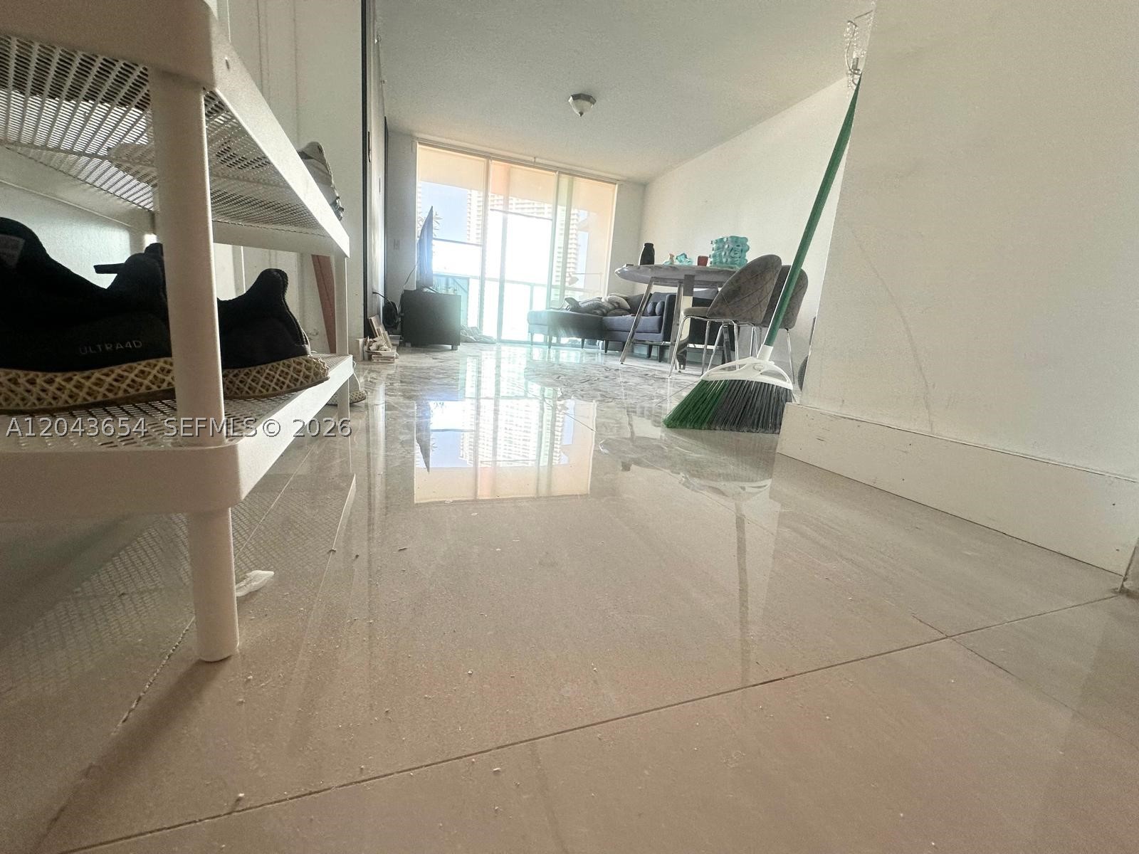 BRICKELL ON THE RIVER N T - Residential Lease