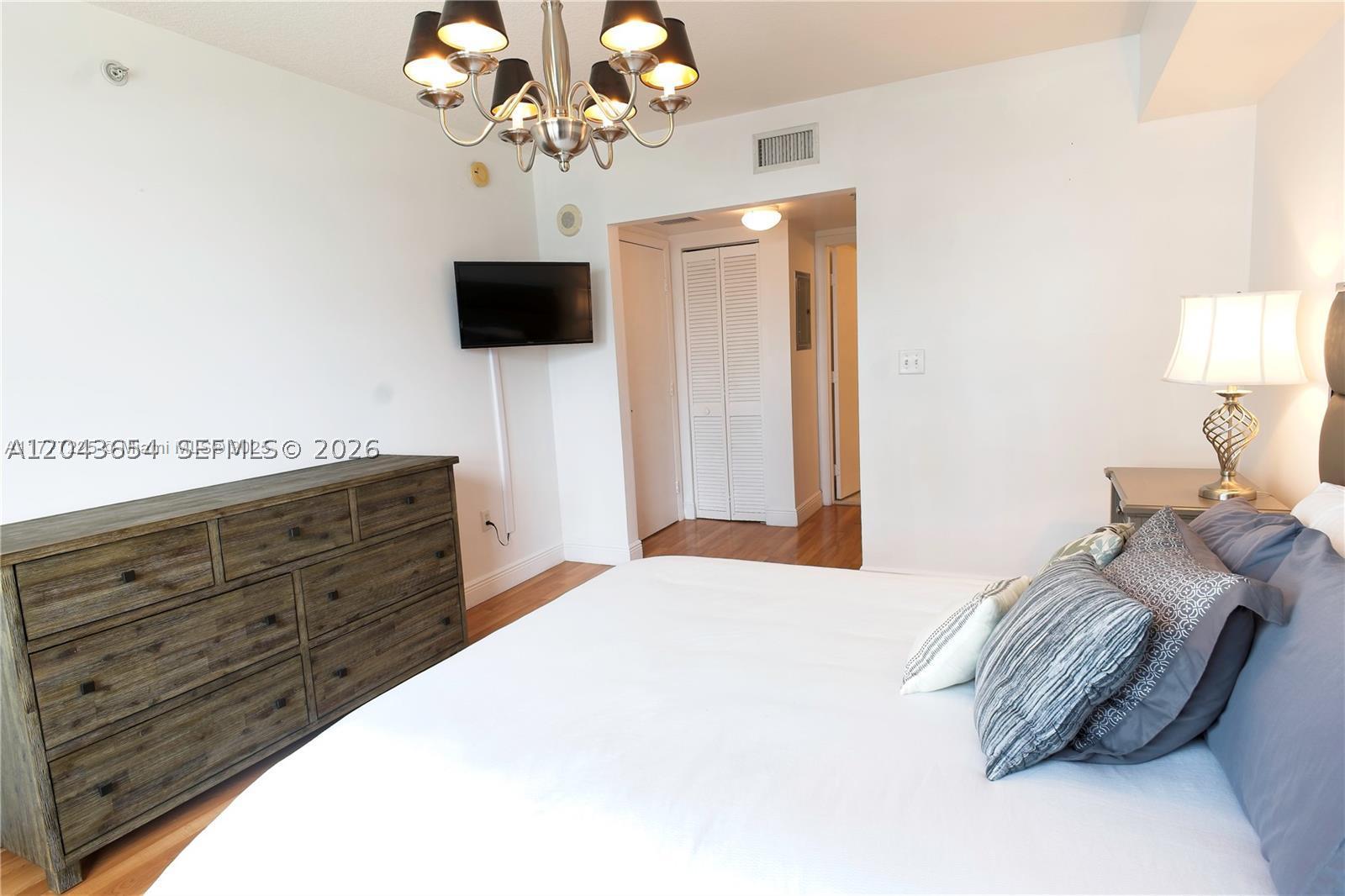BRICKELL ON THE RIVER N T - Residential Lease