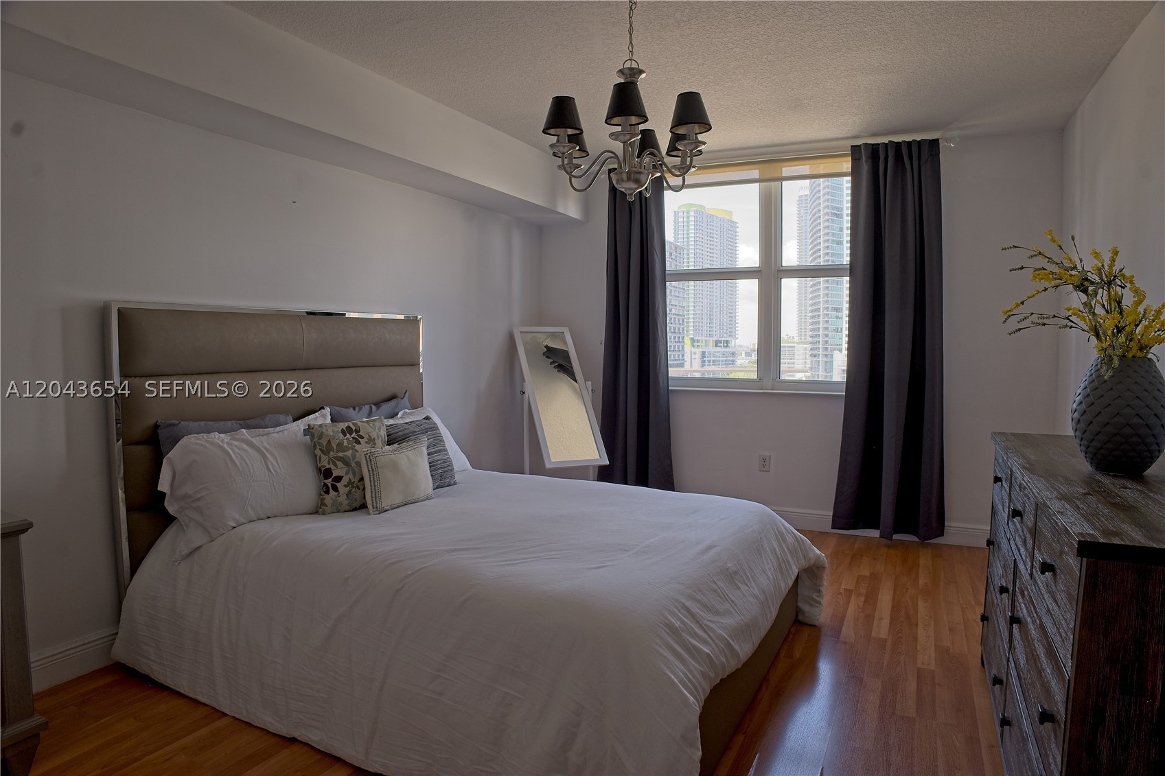 BRICKELL ON THE RIVER N T - Residential Lease