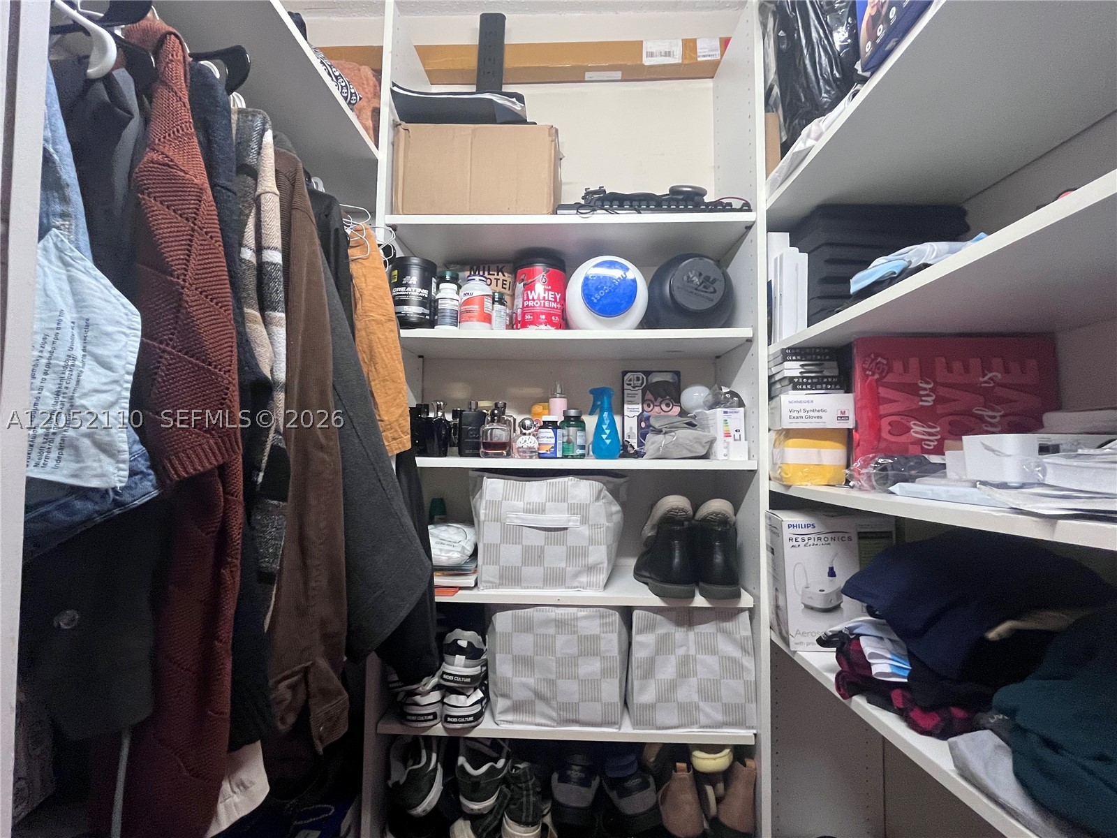 WINSTON PARK UNIT 7 - Residential Lease