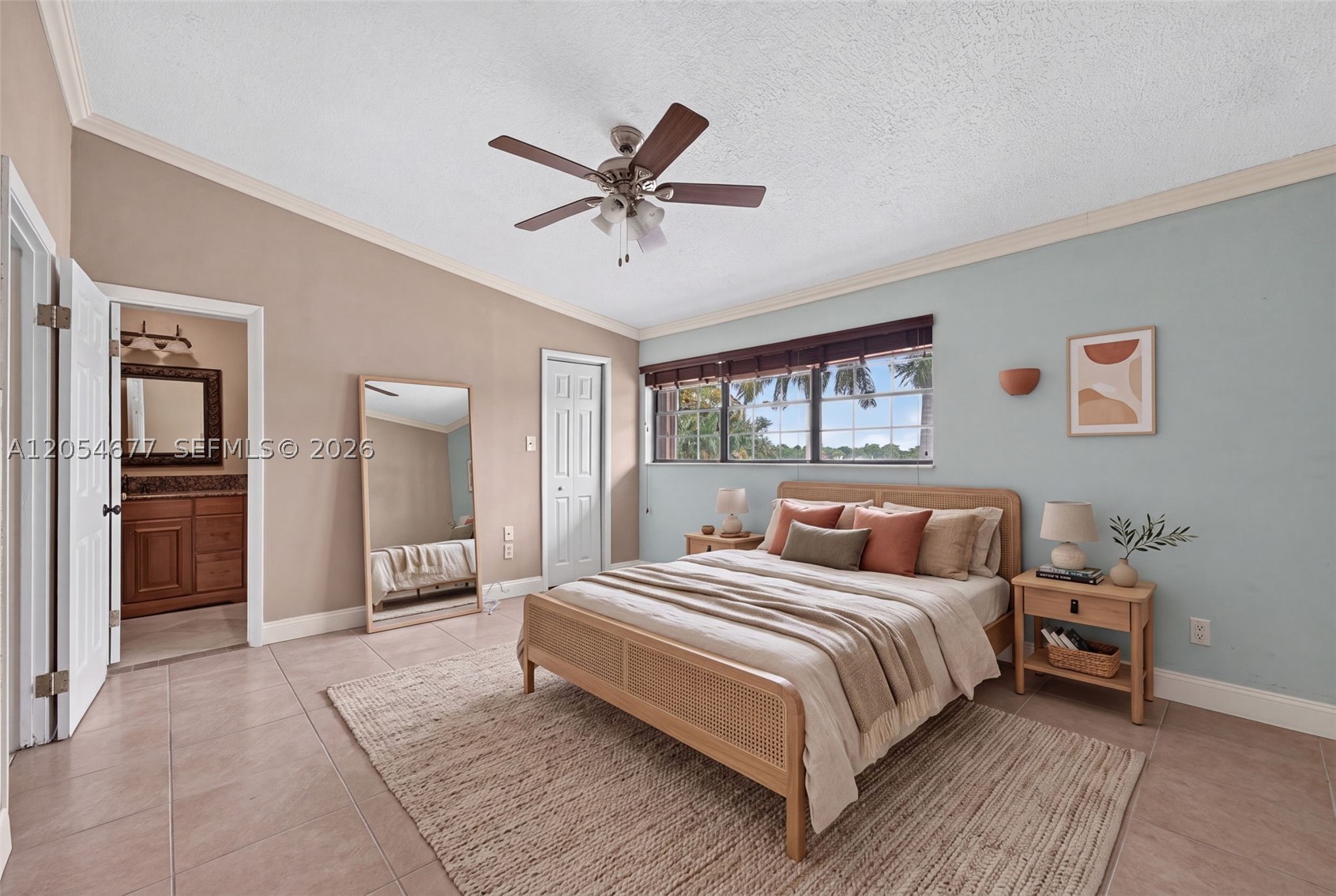 TOWNHOMES OF COUNTRY LAKE - Residential