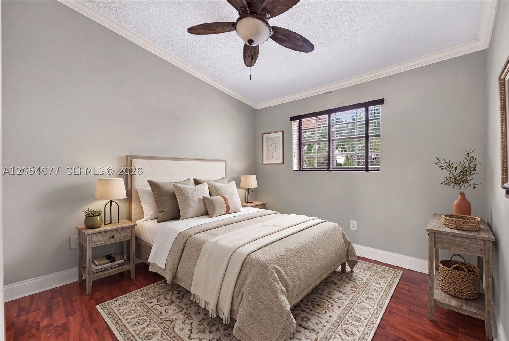TOWNHOMES OF COUNTRY LAKE - Residential