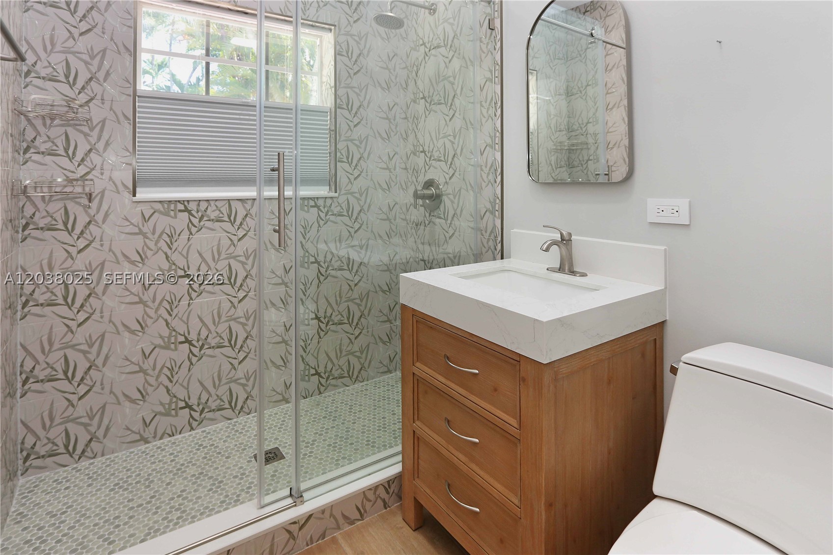 HOLLYWOOD LAKES SECTION - Residential Lease