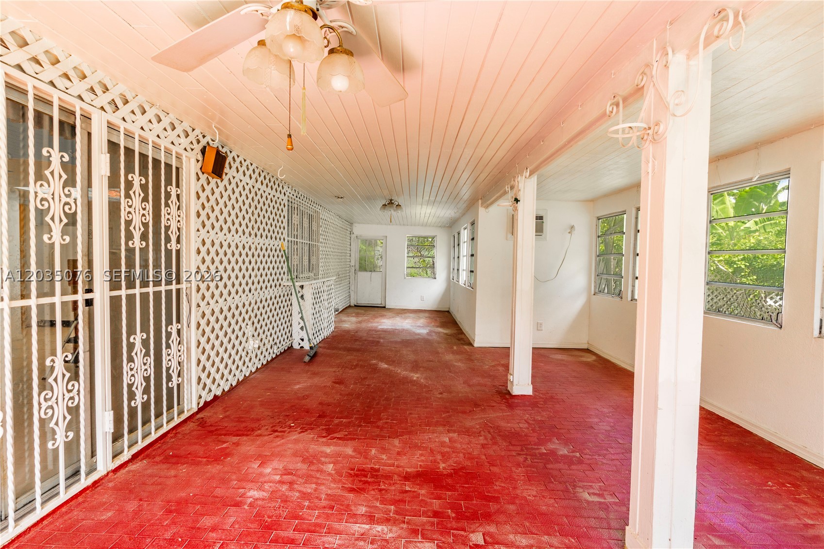 ROSE GLEN SUB 3RD ADDN - Residential