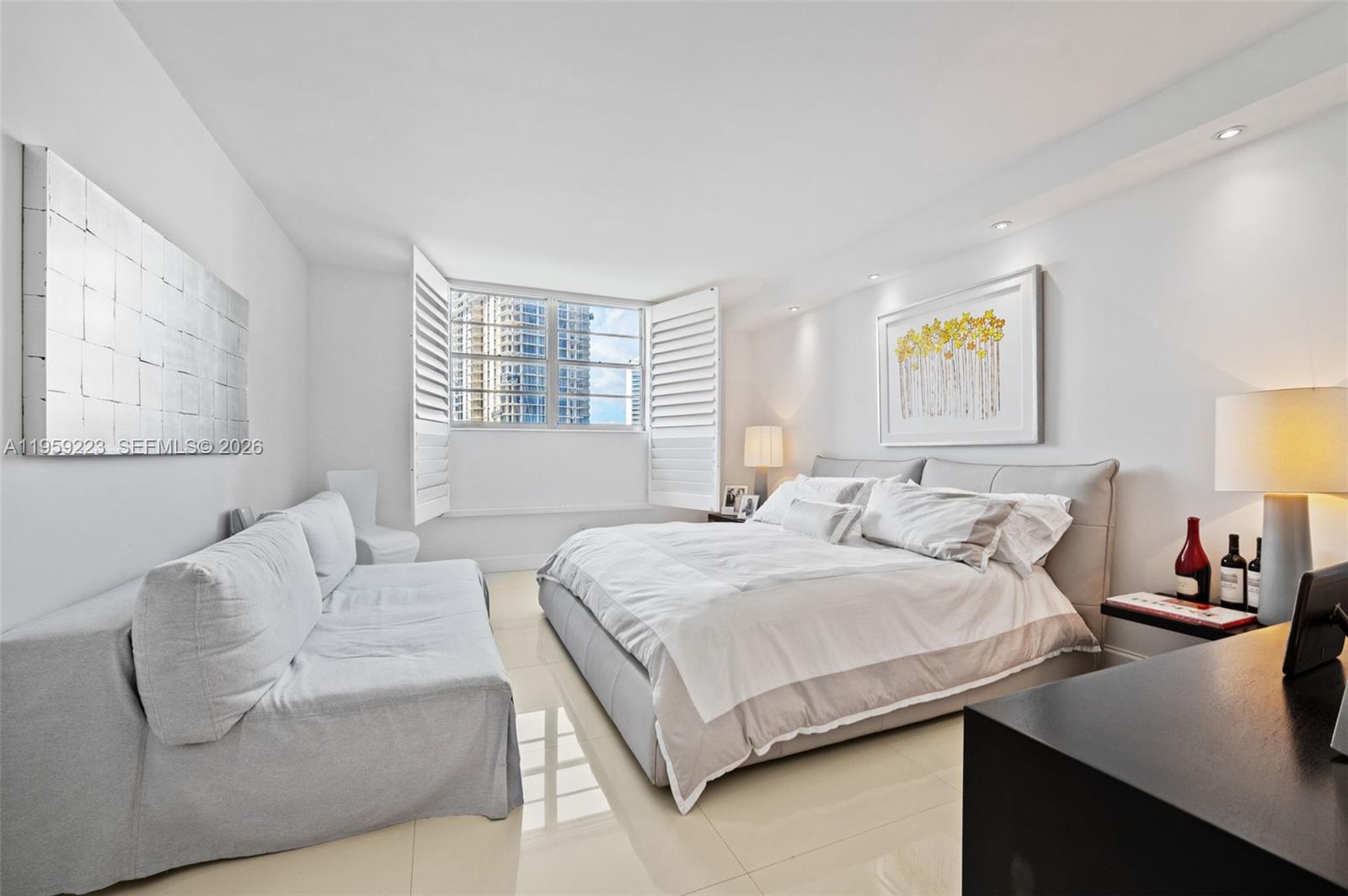 OCEANVIEW BUILDING A COND - Residential