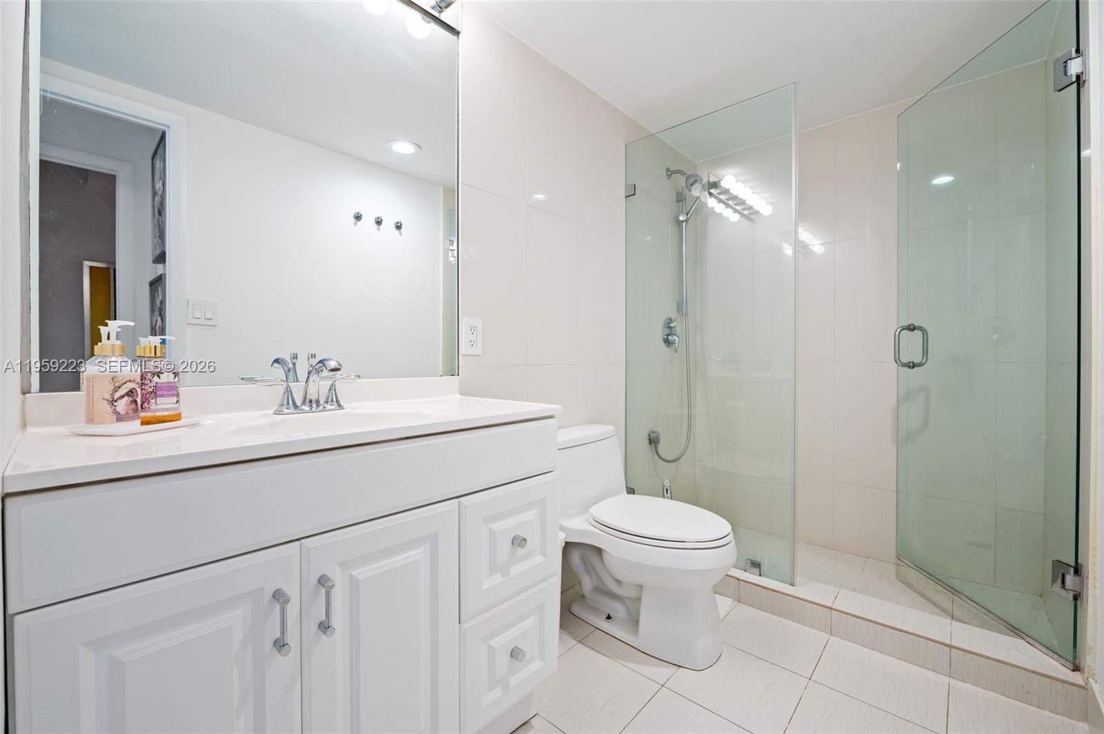 OCEANVIEW BUILDING A COND - Residential