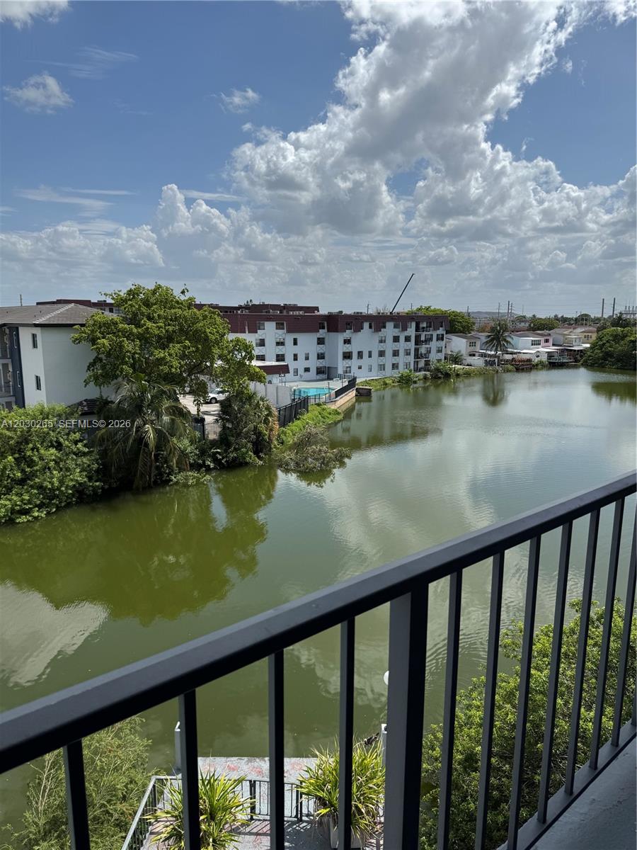 REGENCY COVE CONDO - Residential Lease