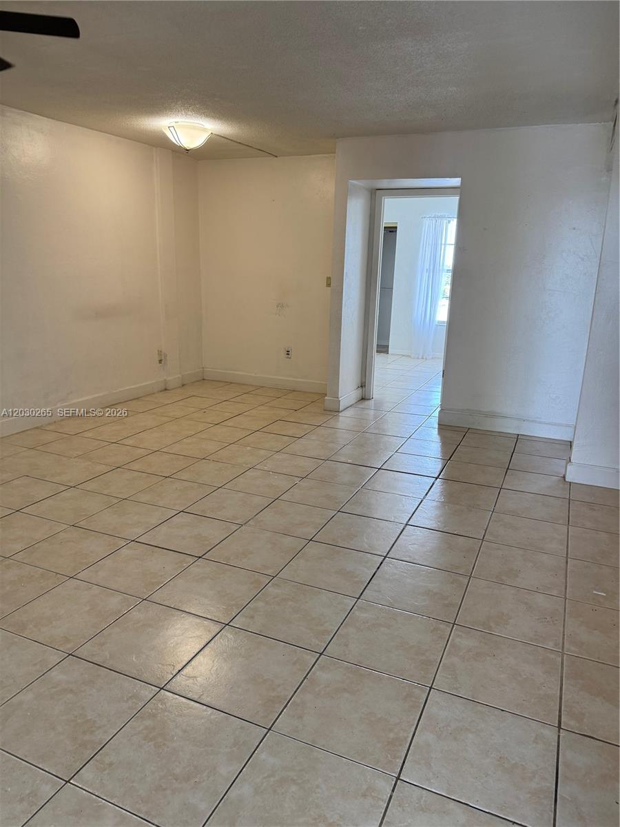 REGENCY COVE CONDO - Residential Lease