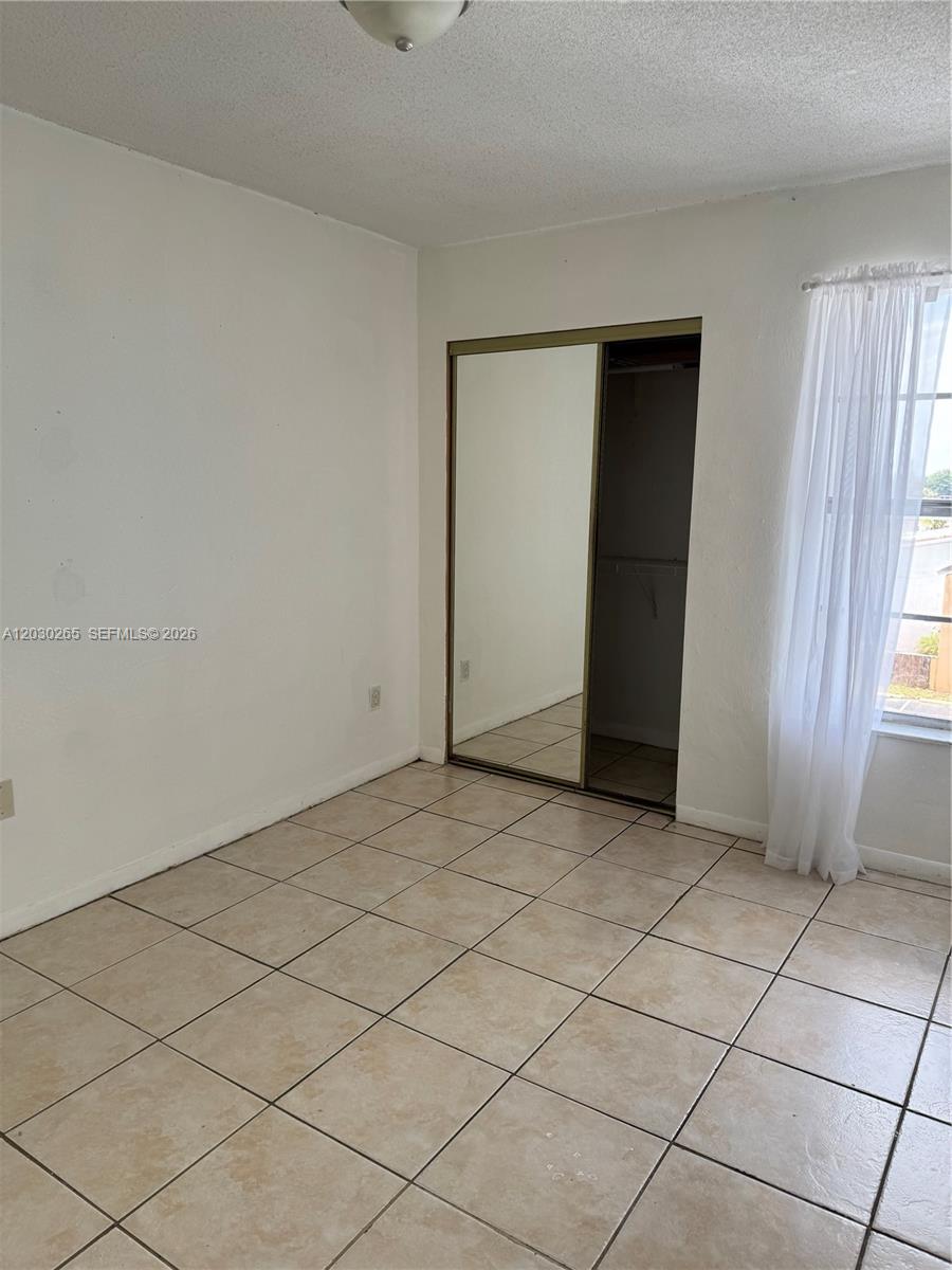 REGENCY COVE CONDO - Residential Lease
