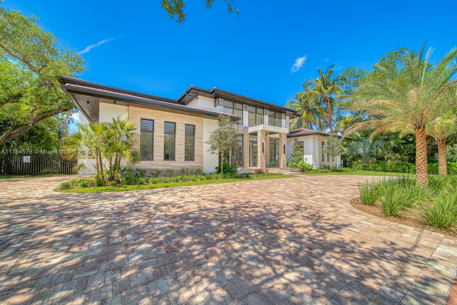 CORAL GABLES RIVIERA SEC - Residential