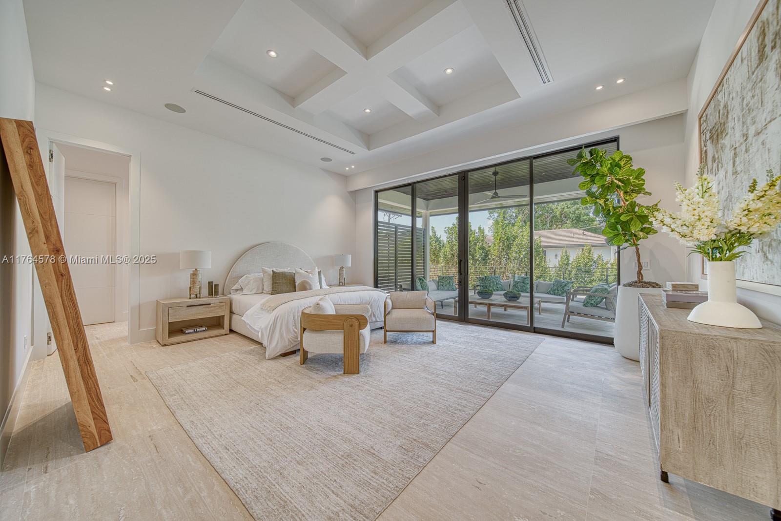 CORAL GABLES RIVIERA SEC - Residential