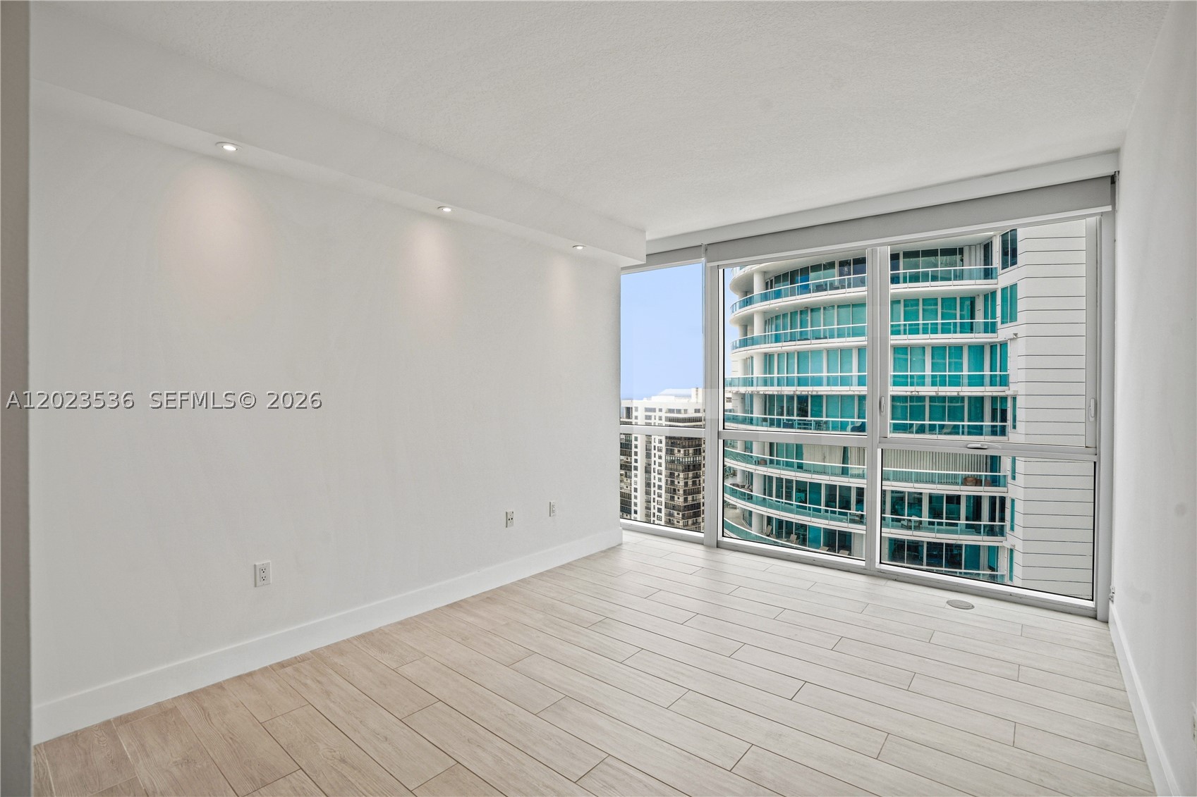 SKYLINE ON BRICKELL CONDO - Residential Lease