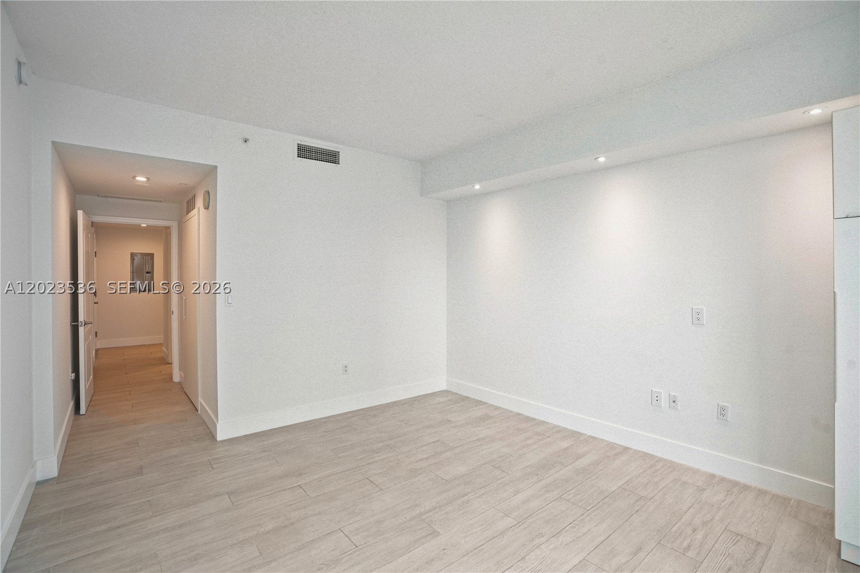 SKYLINE ON BRICKELL CONDO - Residential Lease