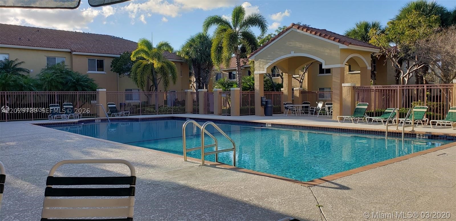 COVE AT FRENCH VILLAS CON - Residential Lease
