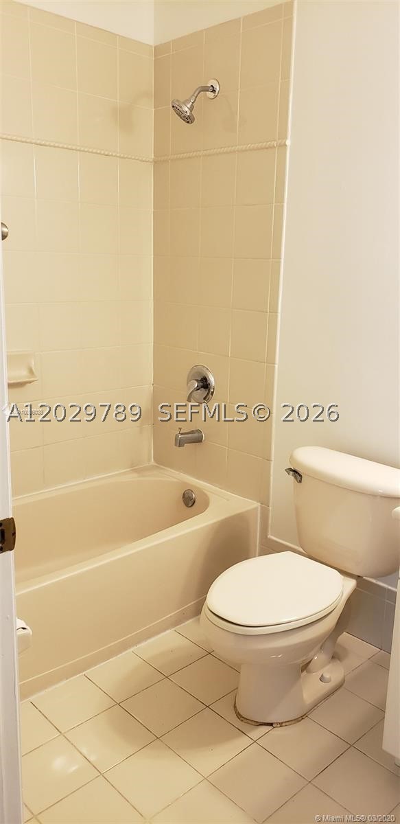 COVE AT FRENCH VILLAS CON - Residential Lease