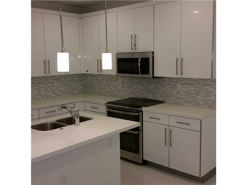 AVENTURA PLACE - Residential Lease