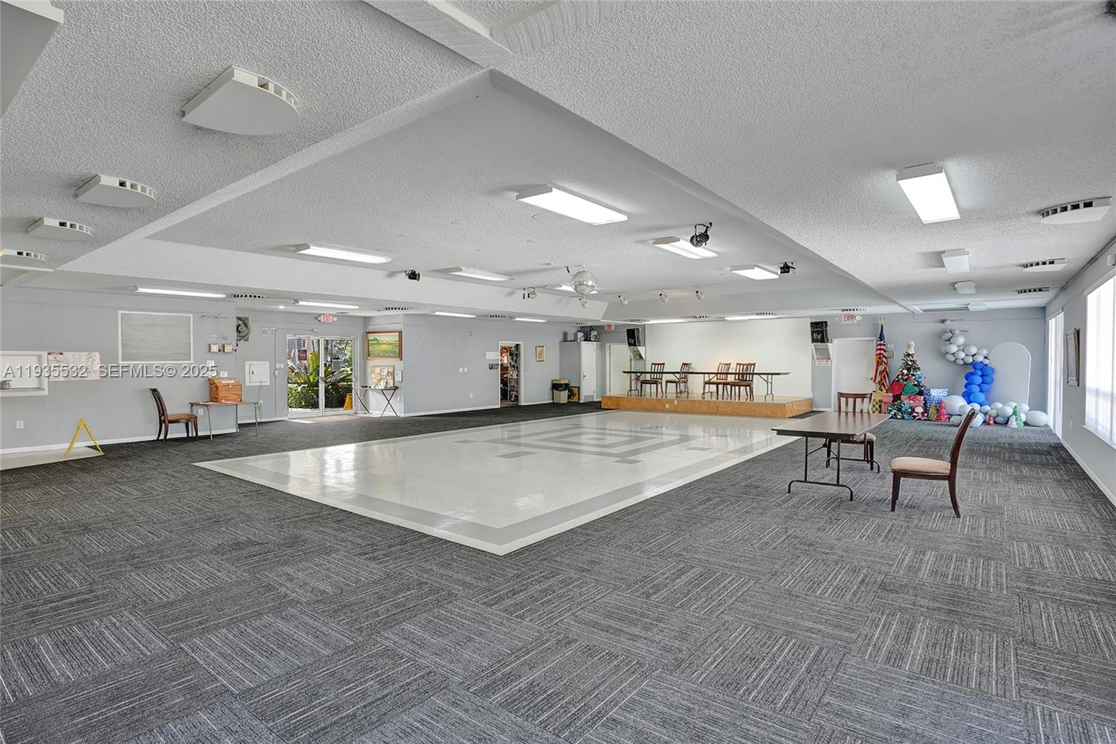 COURTYARDS OF BROWARD - Residential