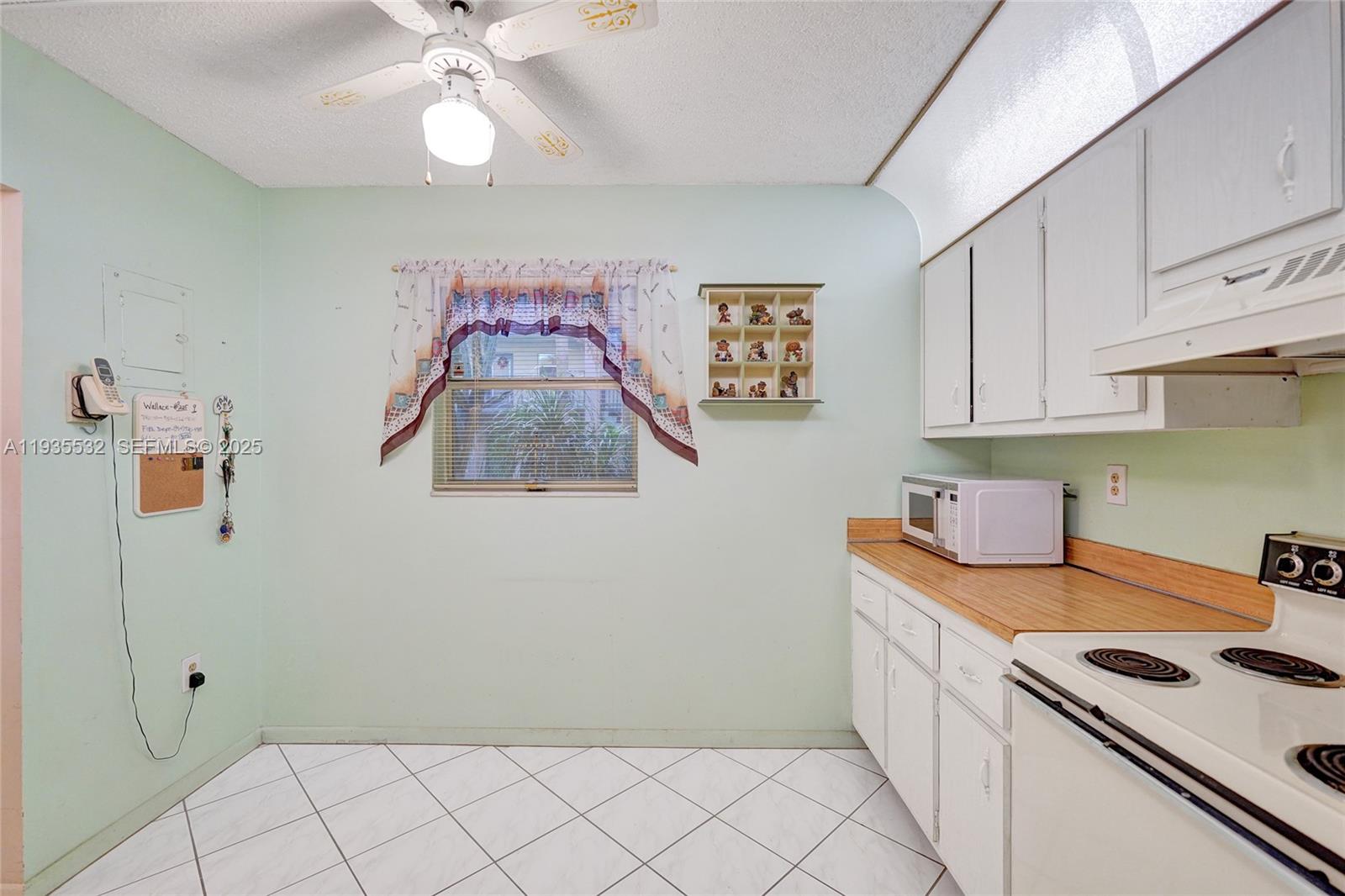 COURTYARDS OF BROWARD - Residential