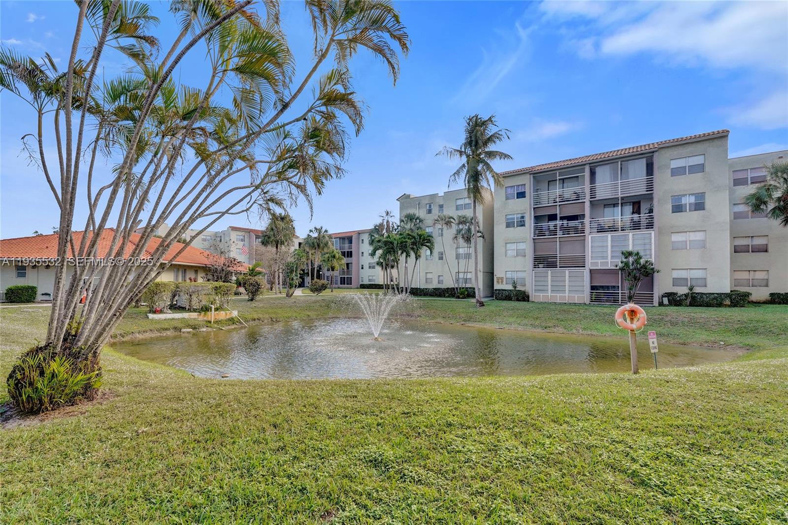COURTYARDS OF BROWARD - Residential