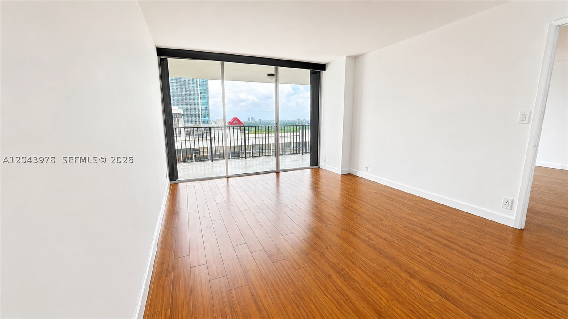 BRICKELL PLACE CONDO - Residential