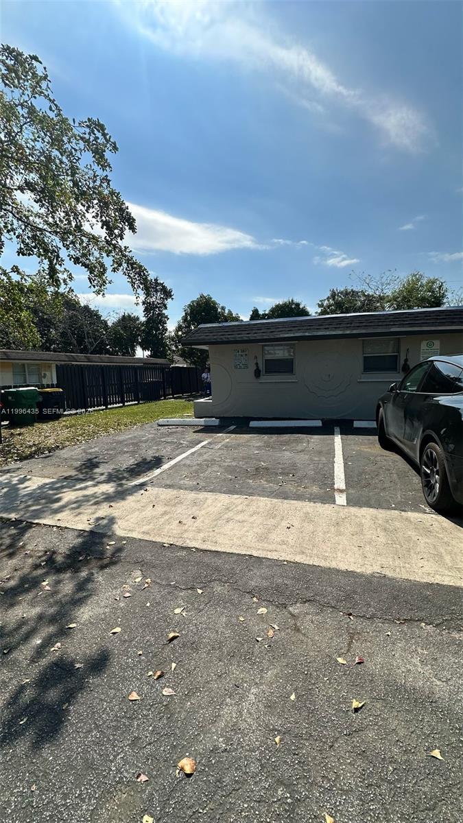 COLLEGE TRACT - Residential Income
