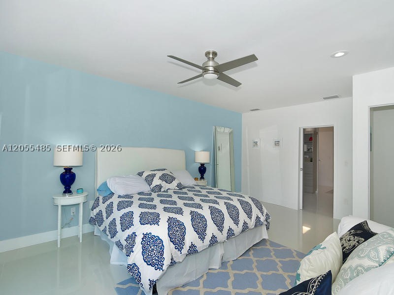 BISCAYNE POINT - Residential Lease