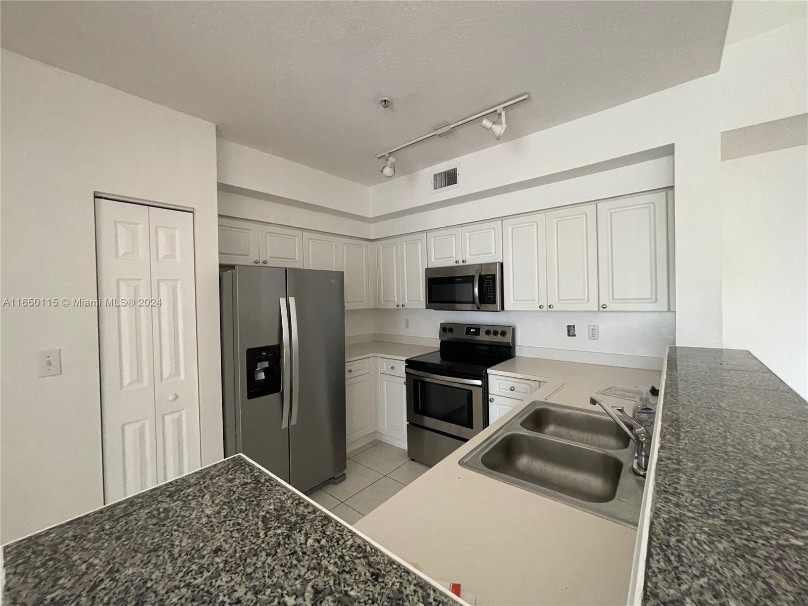 Gables Court - Residential Lease