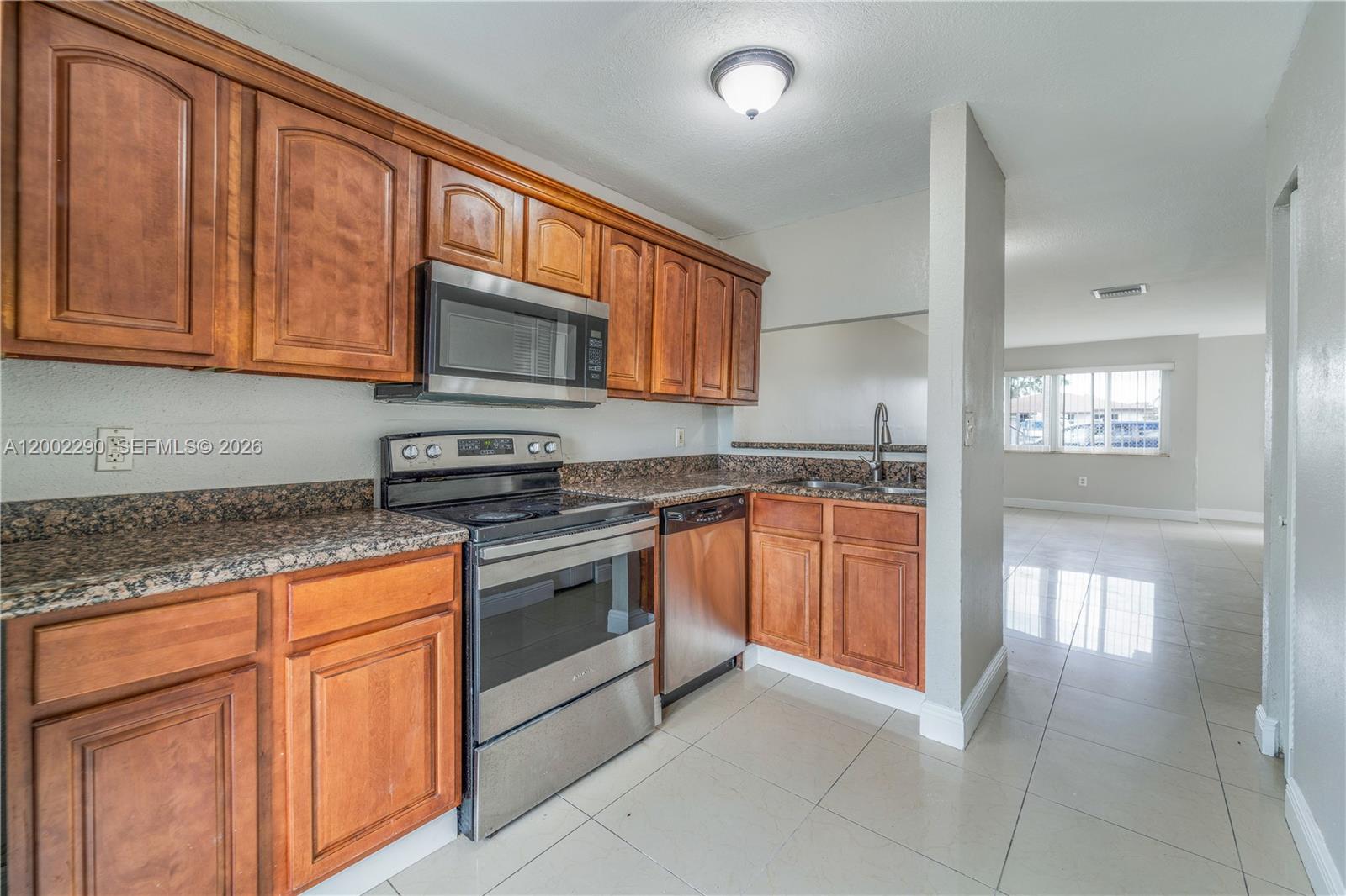 WINSOR MANOR 2ND ADDN - Residential Lease