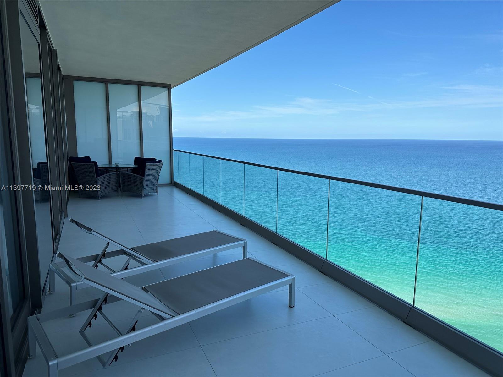 ARMANI - Residential