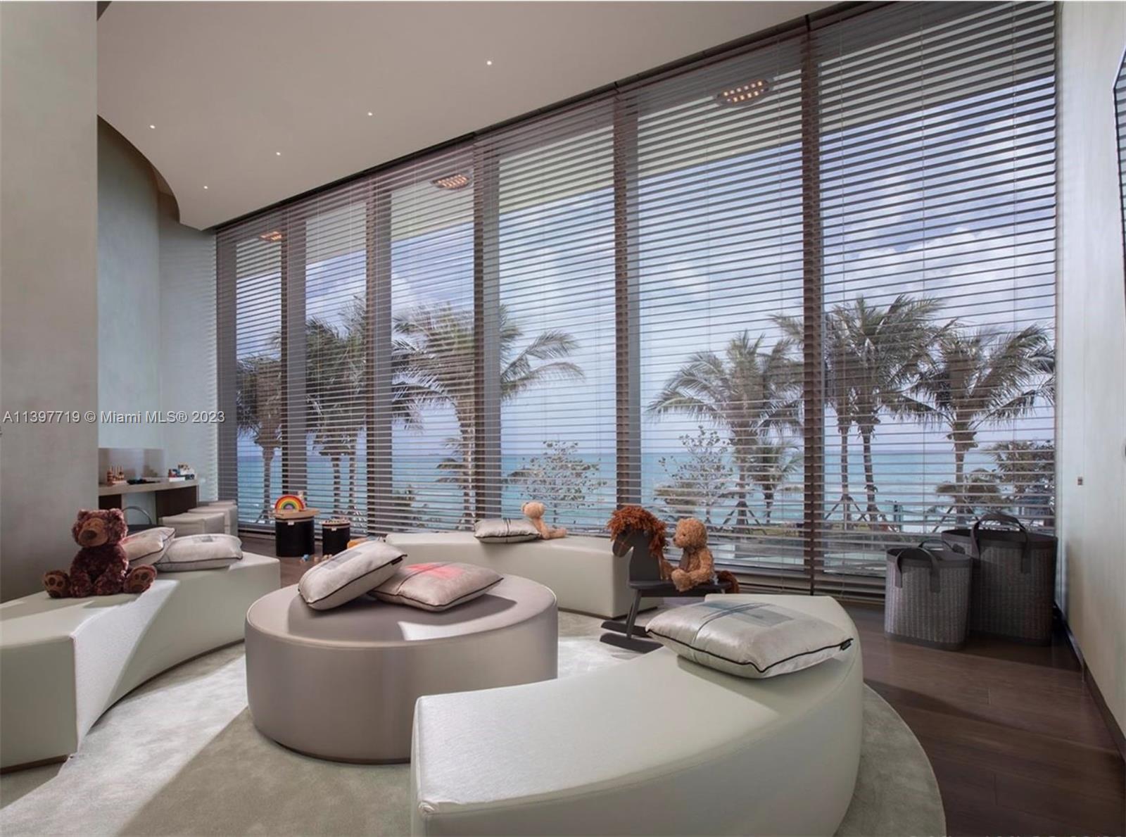 ARMANI - Residential
