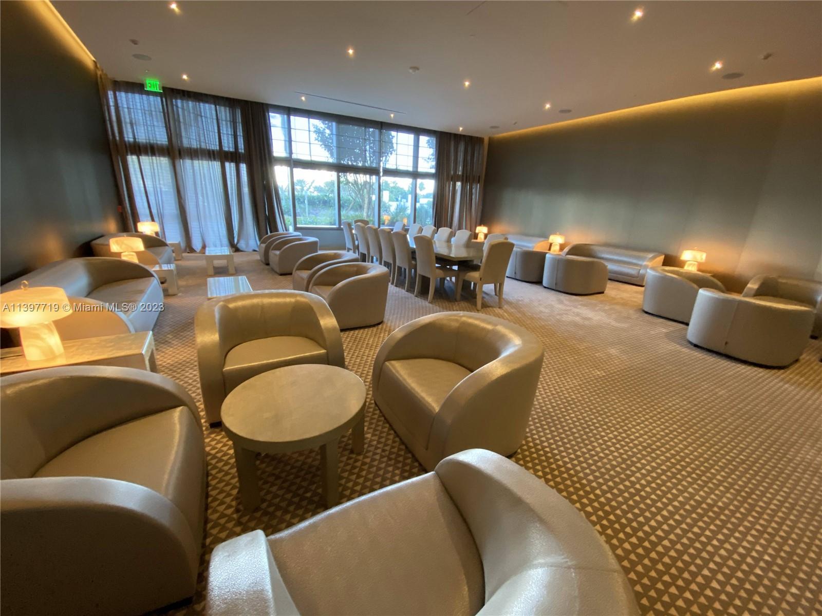 ARMANI - Residential