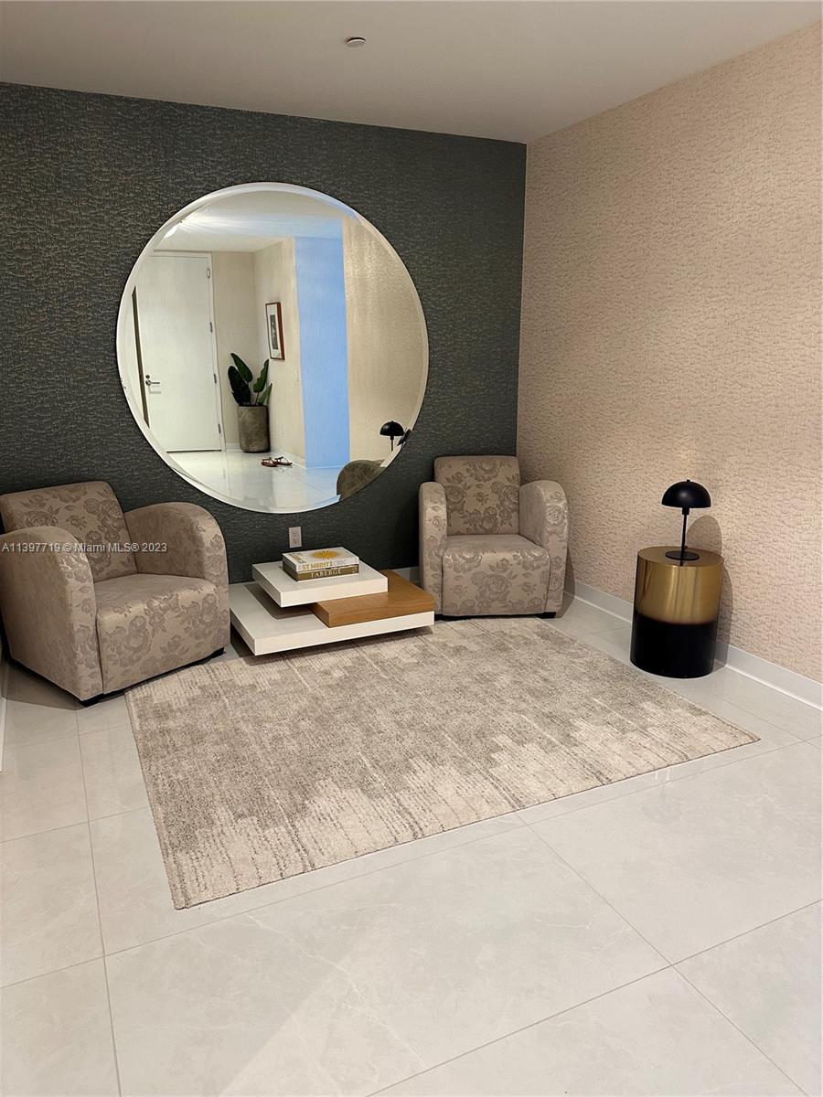 ARMANI - Residential