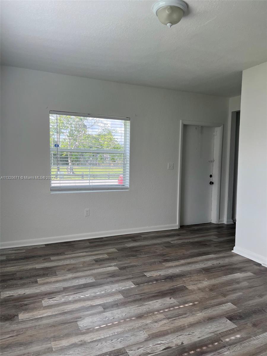 SUNSET PALM VILLAS CONDO - Residential Lease