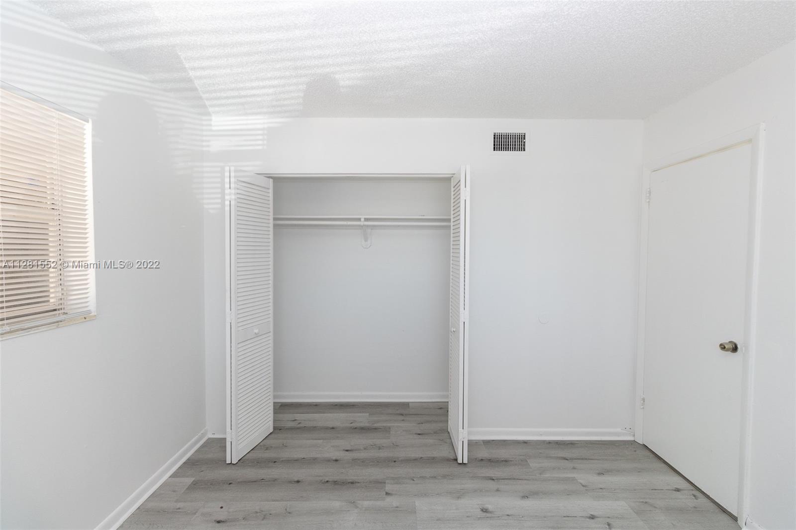 LA SALLE PARK CONDO - Residential