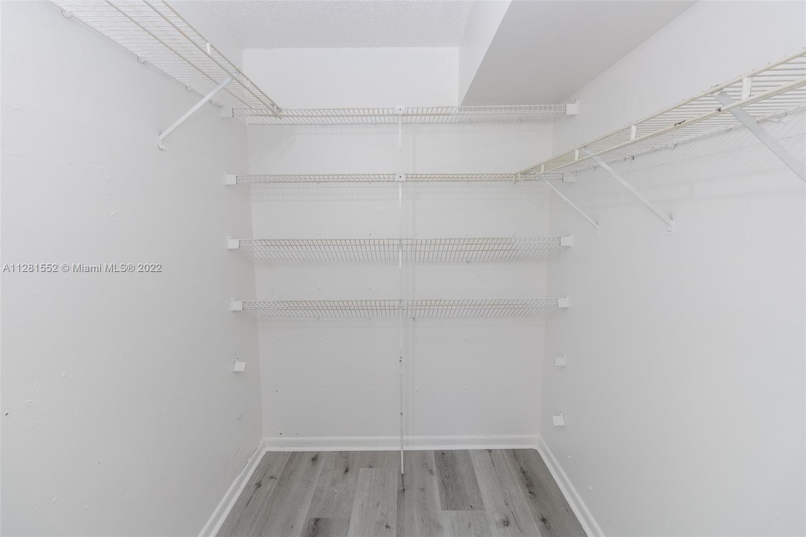 LA SALLE PARK CONDO - Residential