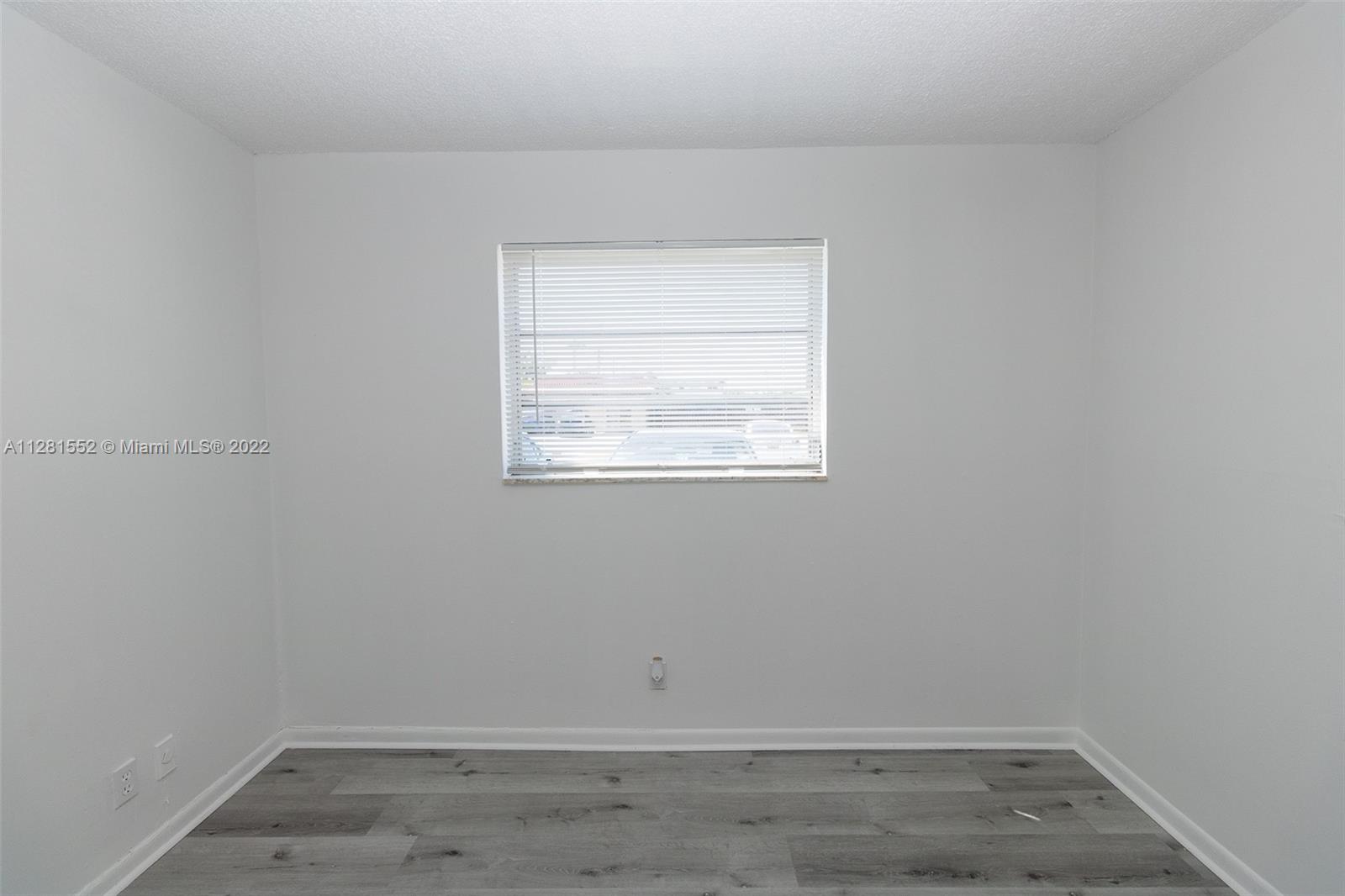 LA SALLE PARK CONDO - Residential