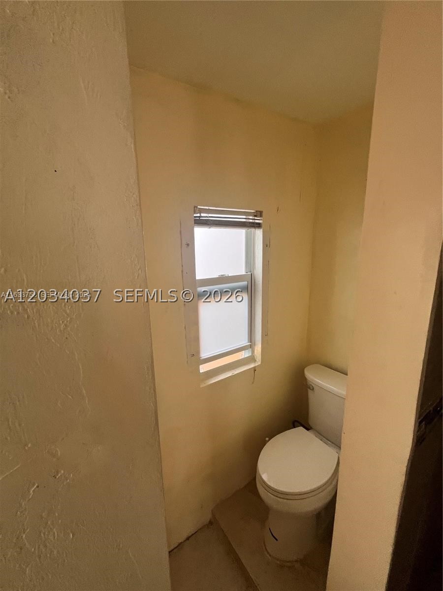 MORVIN ESTATES - Residential Lease
