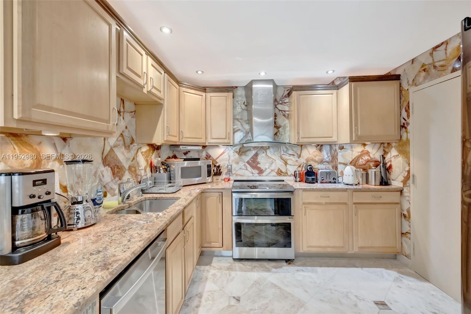 HEMISPHERES CONDO - Residential