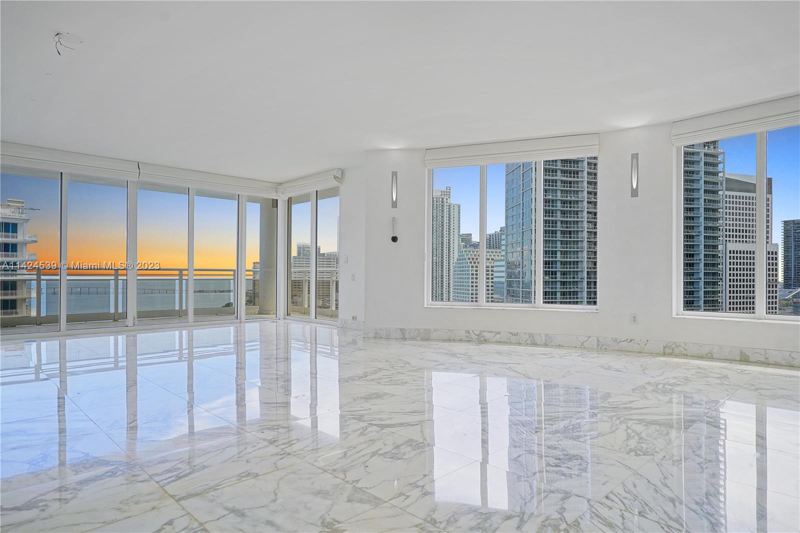 CARBONELL CONDO - Residential Lease