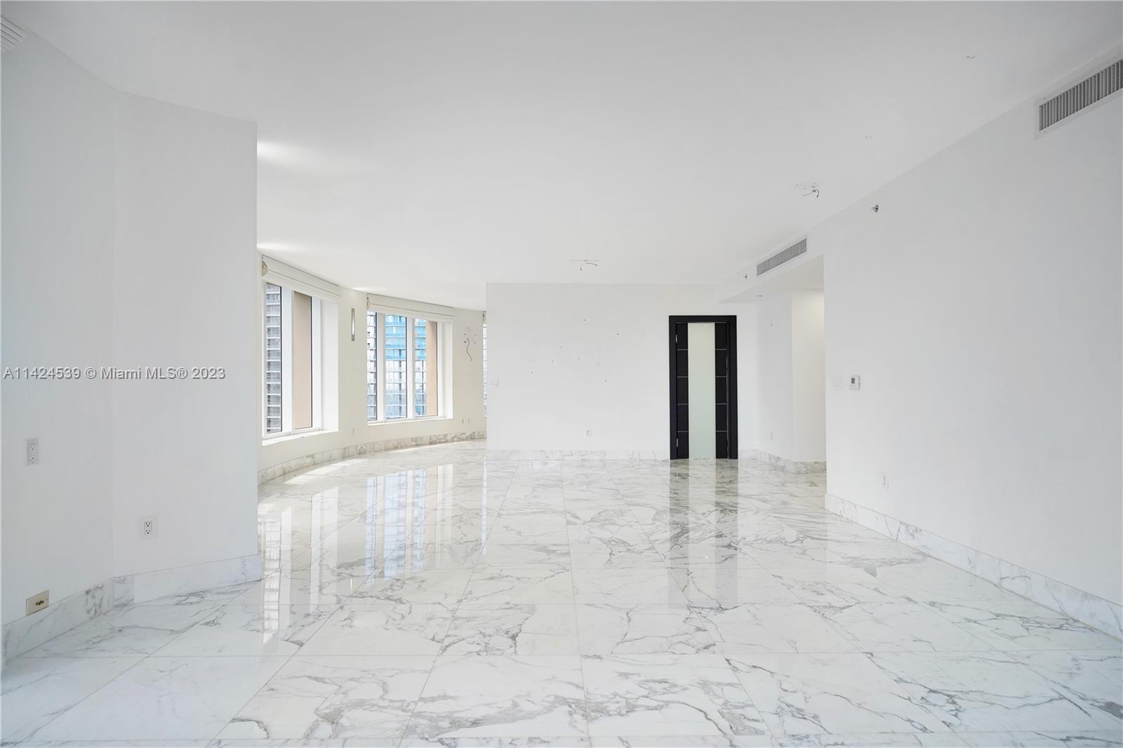 CARBONELL CONDO - Residential Lease
