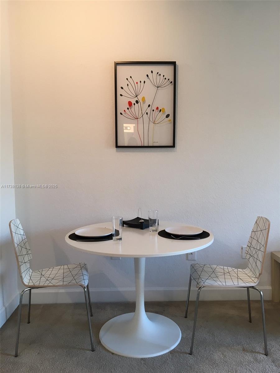 VALENCIA CONDO - Residential Lease