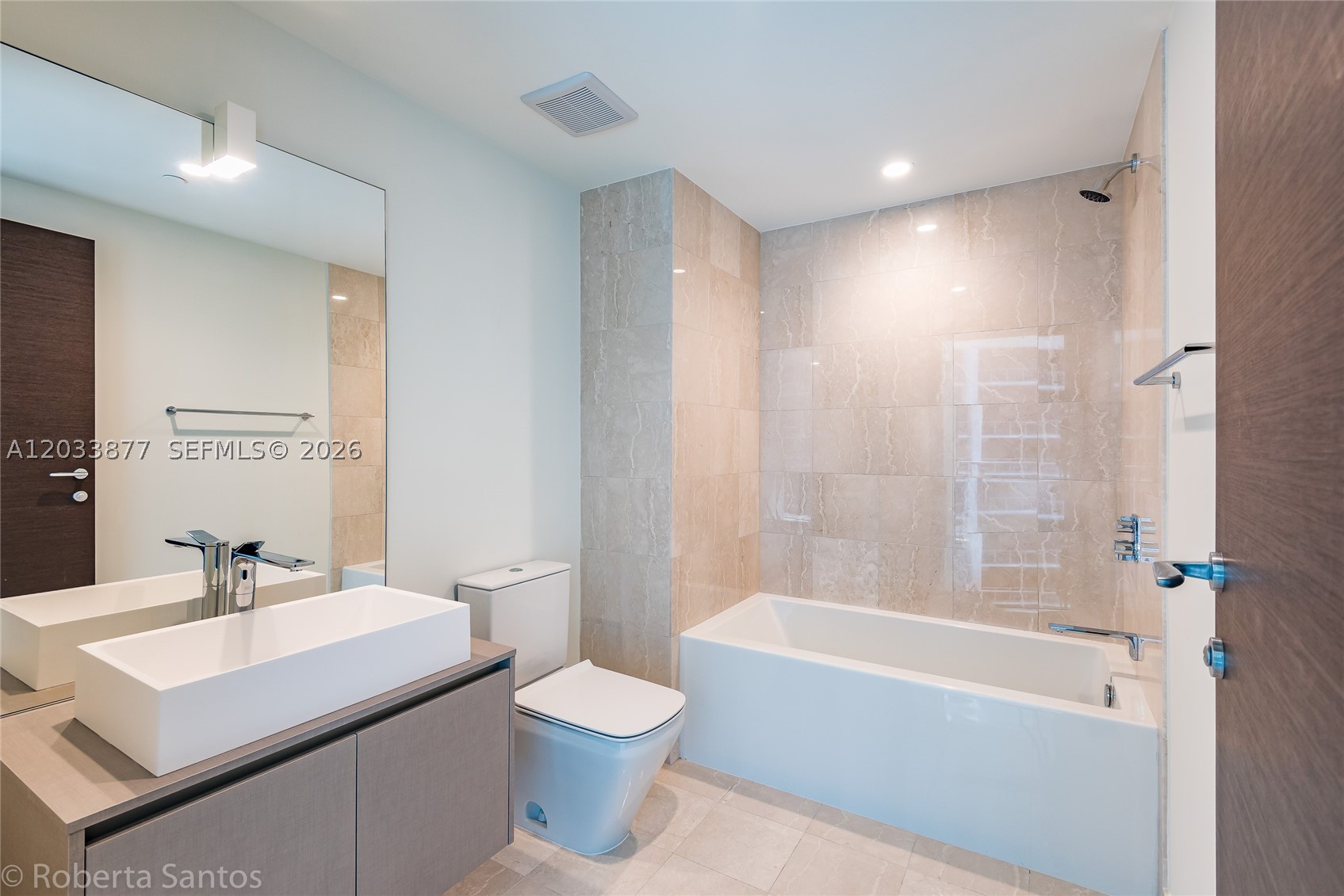 Brickell Flatiron Condo - Residential Lease