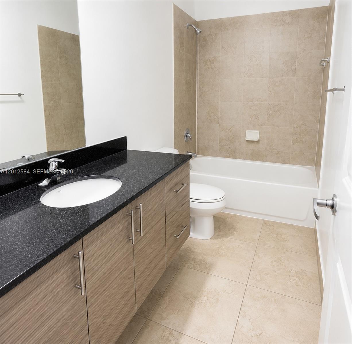 Calabria Residences - Residential