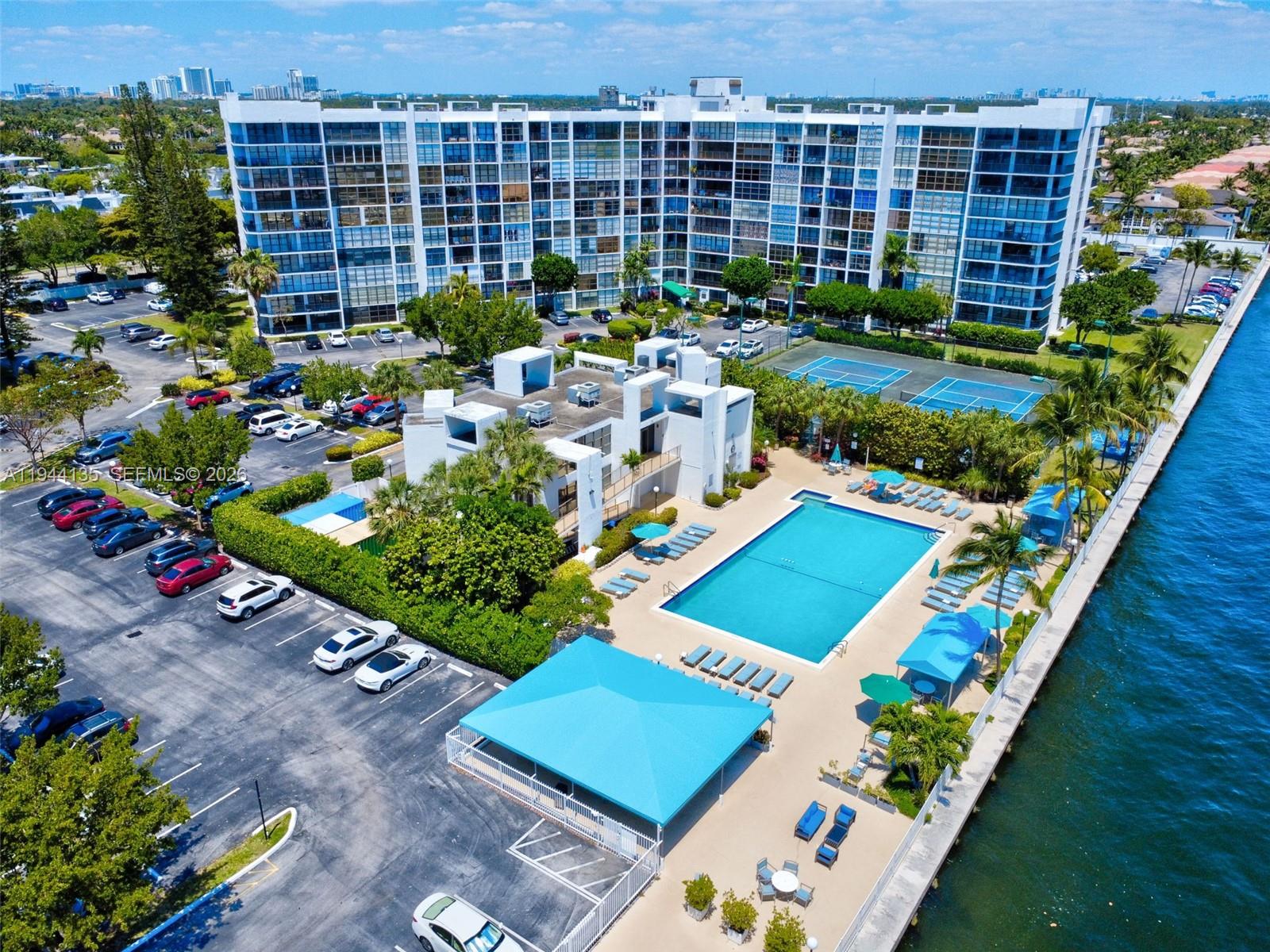 OCEANVIEW PARK CONDO - Residential