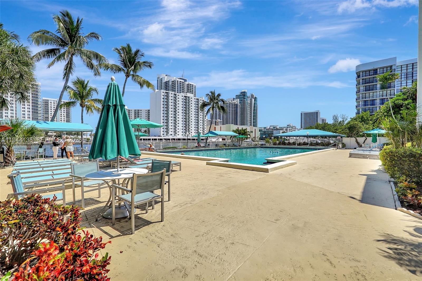 OCEANVIEW PARK CONDO - Residential