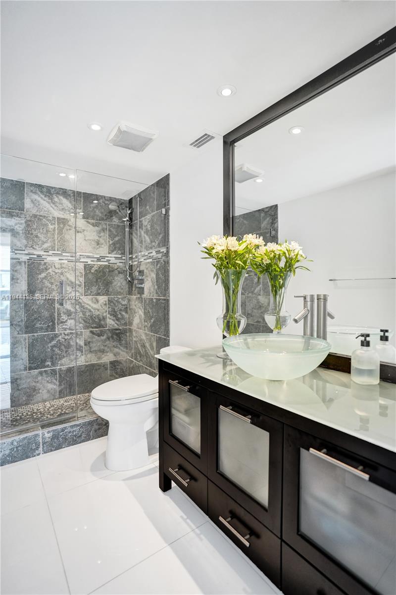 OCEANVIEW PARK CONDO - Residential