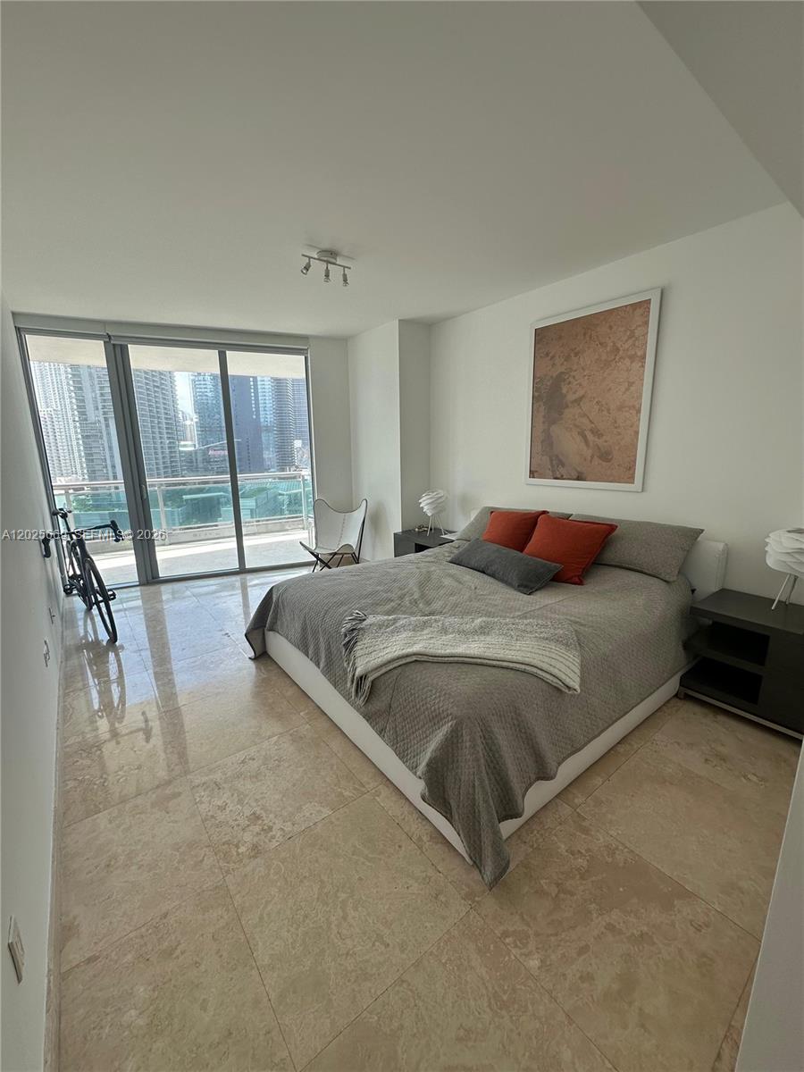 WIND CONDO - Residential Lease