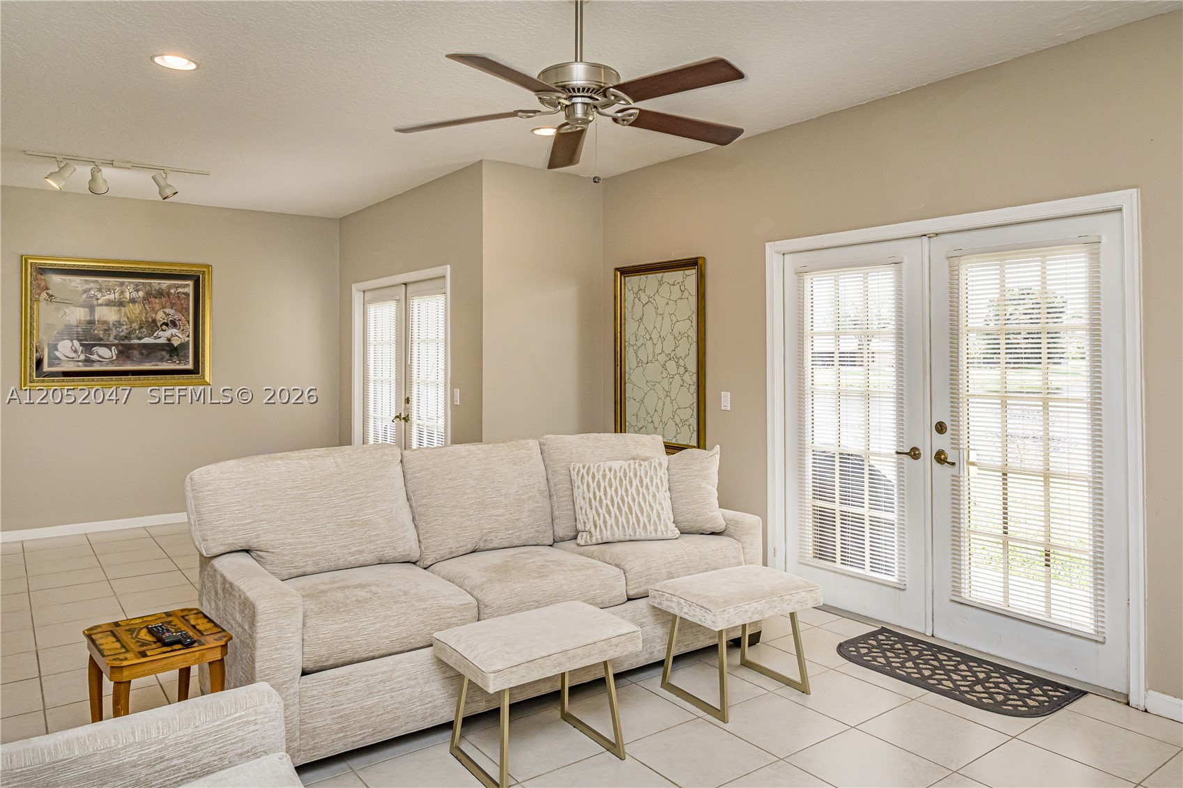 SUGAR POND MANOR OF WELLI - Residential Lease