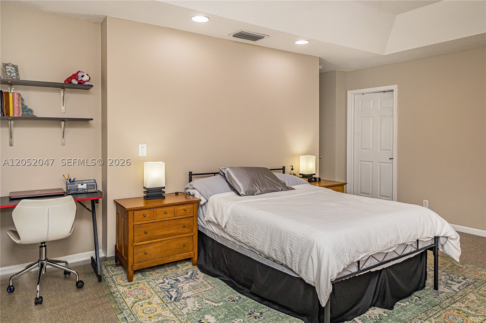 SUGAR POND MANOR OF WELLI - Residential Lease